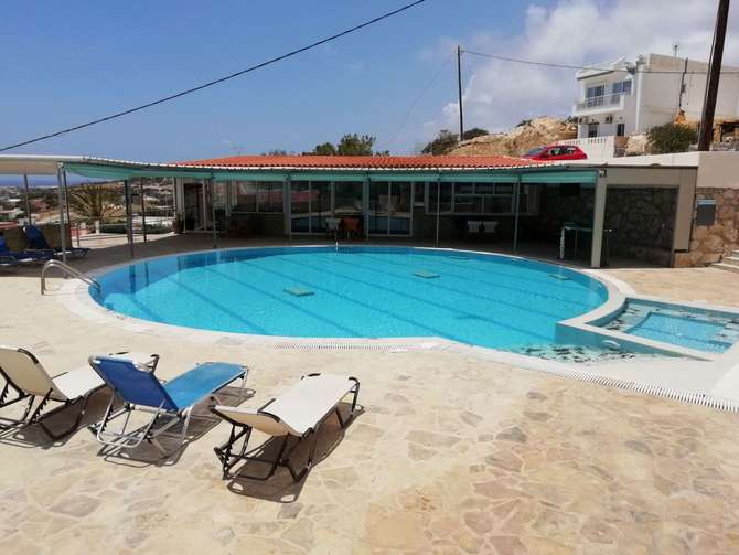 Creta Suites-mei 2025