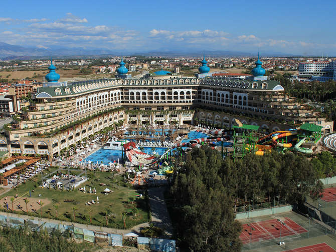 Crystal Sunset Luxury Resort Spa-mei 2025