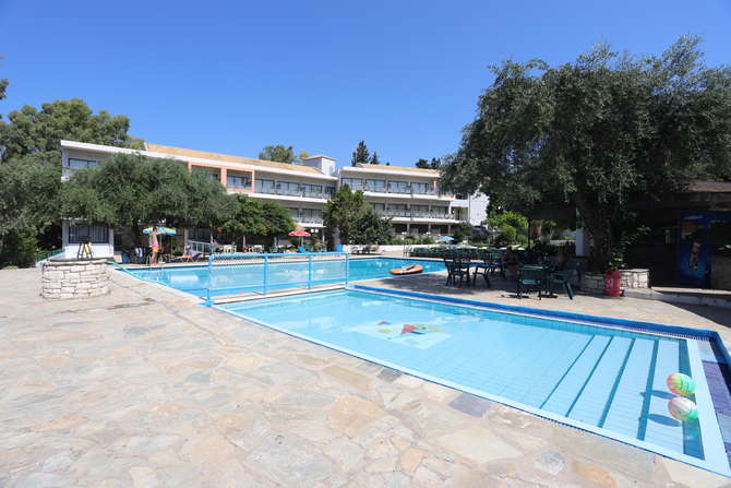 Dassia Holiday Club-mei 2025