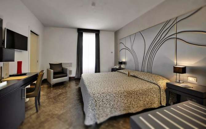 De Stefano Palace Luxury Hotel-april 2024