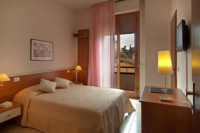 Diva Hotel-mei 2025