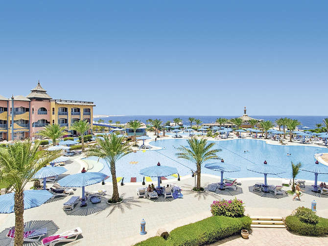 Dreams Beach Marsa Alam-april 2024