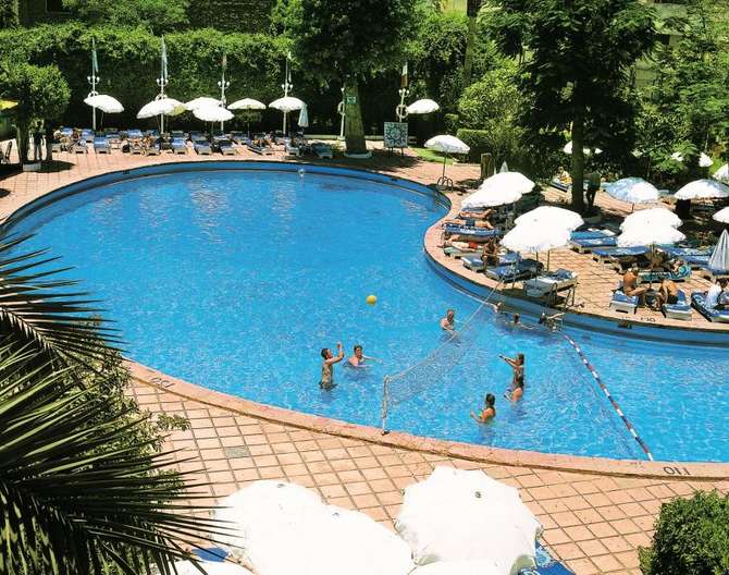 Eatabe Luxor Hotel-mei 2025