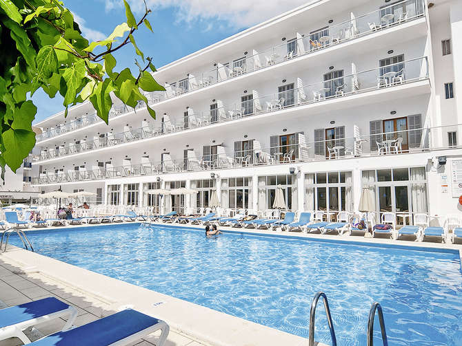 Eix Alcudia Hotel-mei 2025