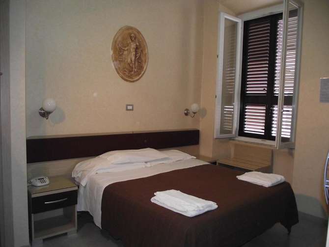 Elide Hotel-mei 2025