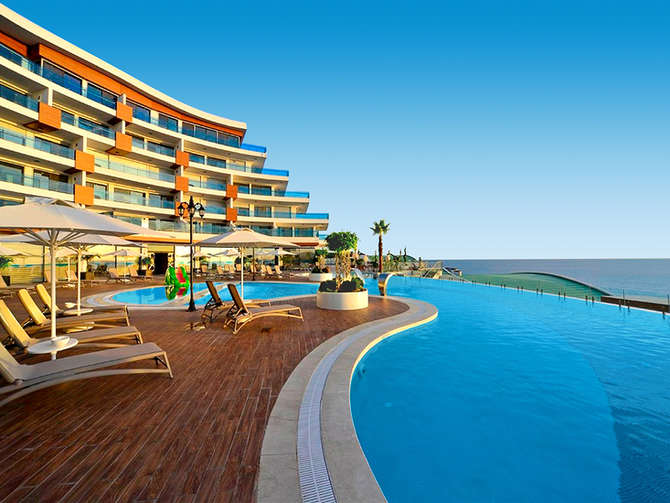 Elite Luxury Suite Spa-mei 2025