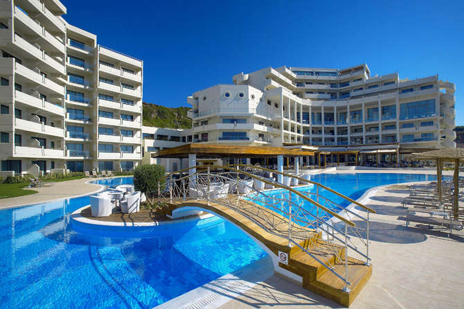 Elysium Resort Spa-mei 2025