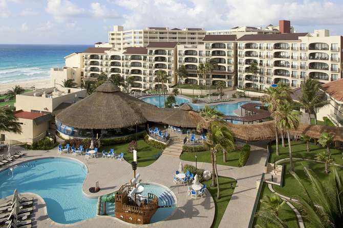 Emporio Hotel Suites-mei 2025