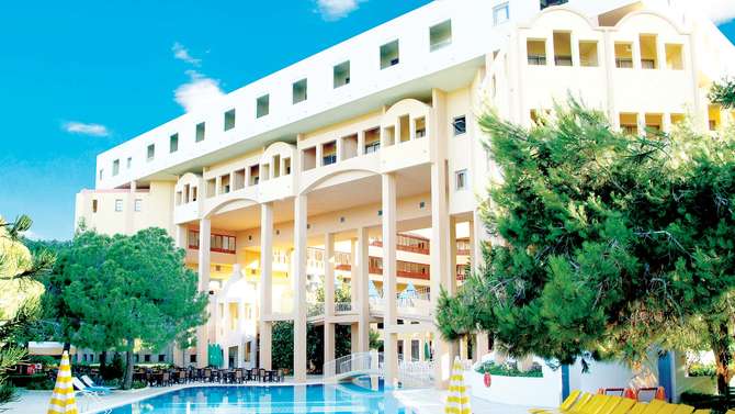 Euphoria Excelsior Hotel-mei 2025