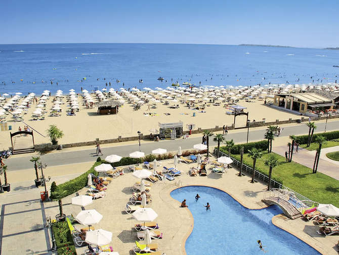 Evrika Beach Club Hotel-mei 2025