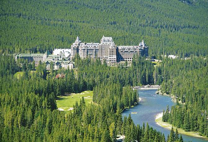 Fairmont Banff Springs Hotel-april 2024