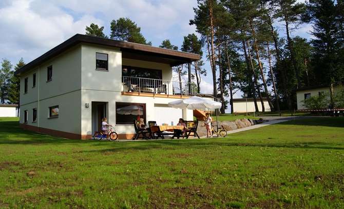 Felsenhof Bungalowpark Camping-mei 2025