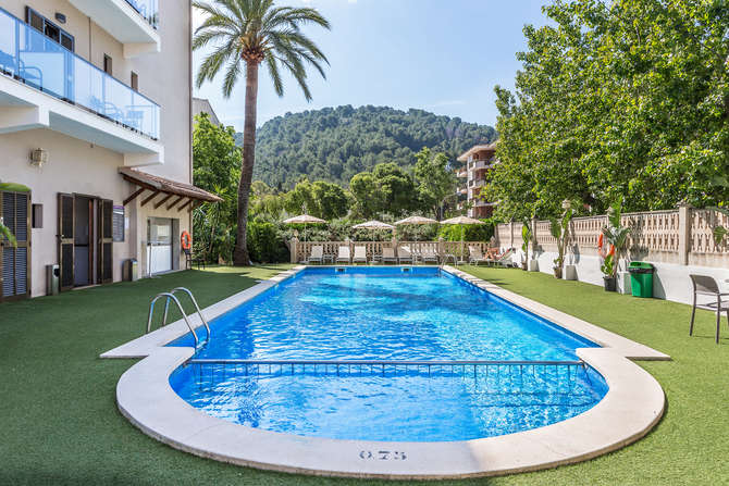 Fergus Style Soller Beach-mei 2025