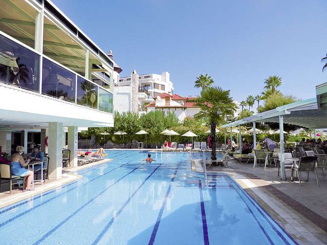 Flamingo Beach Hotel-mei 2025