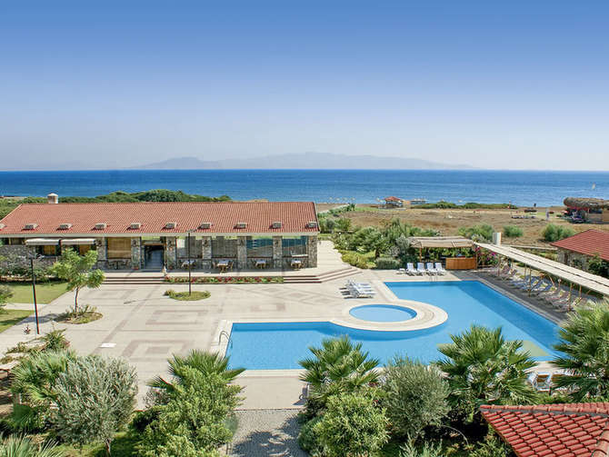 Flow Surf Beach Hotel-mei 2025