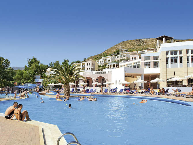 Fodele Beach Water Park-mei 2025