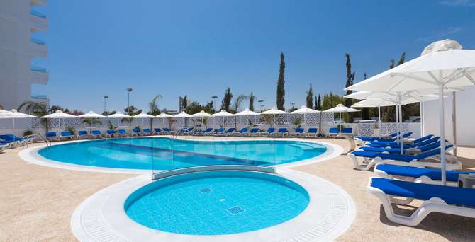 Gaia Sun N Blue Hotel-mei 2025