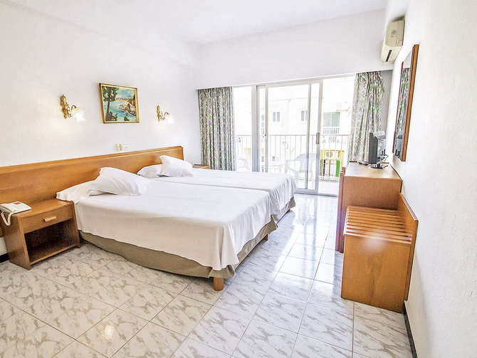 Gala Amic Hotel-mei 2025