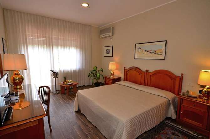 Garden Hotel-mei 2025
