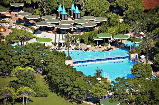 Gloria Verde Resort-april 2024