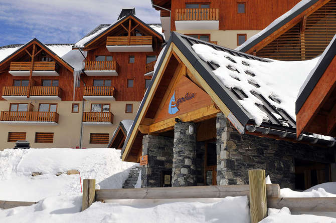 Goelia Le Rond Point Des Pistes-mei 2025