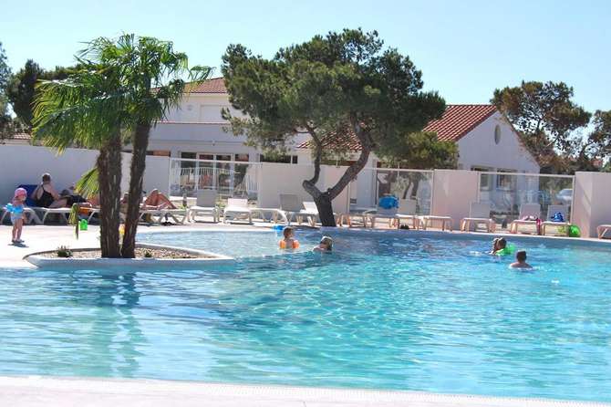 Grand Bleu Mas De Torreilles-mei 2025