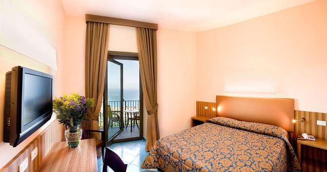 Grand Hotel Due Golfi-mei 2025