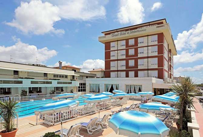 Grand Hotel Riviera-mei 2025