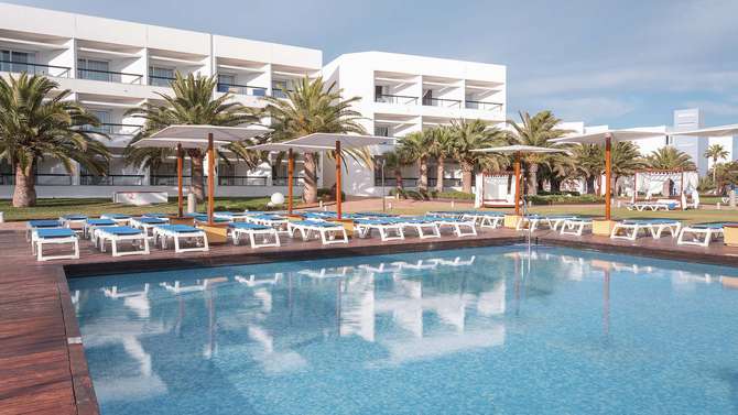 Grand Palladium Palace Ibiza Resort Spa-april 2024