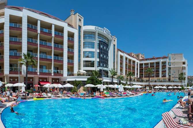 Grand Pasa Hotel-mei 2025