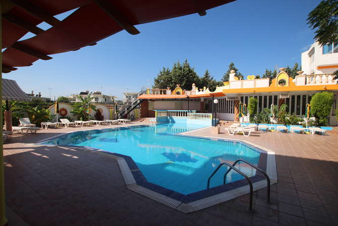 Grecian Fantasia Resort-mei 2025