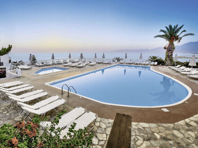 Hersonissos Village-mei 2025