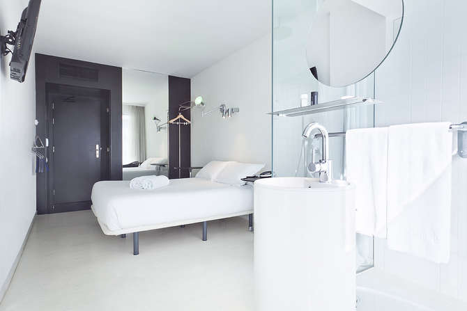 Hotel Acta Mimic-mei 2025