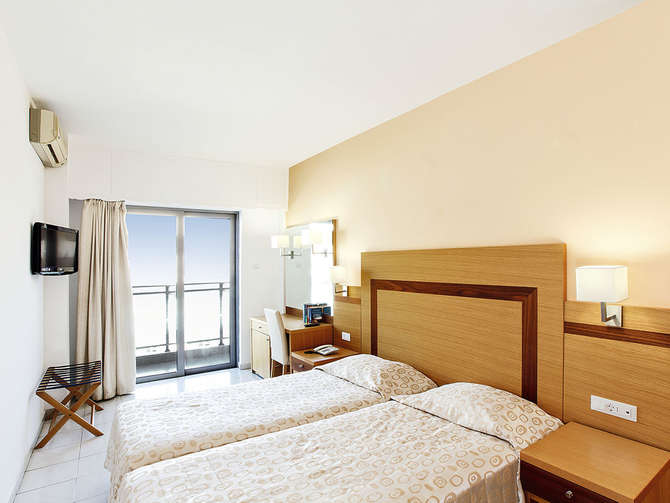 Hotel Africa-mei 2025