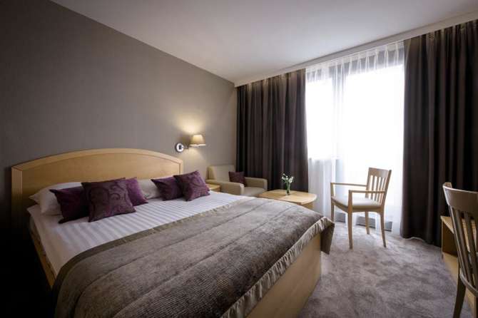 Hotel Ajda-mei 2025