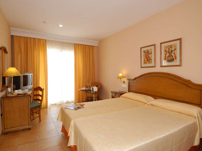 Hotel Almijara-mei 2025