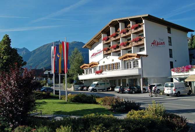 Hotel Alpina-april 2024