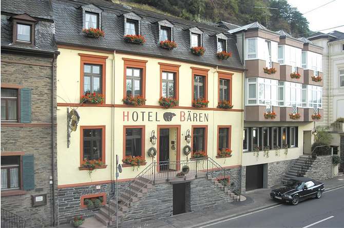 Hotel Baren-april 2024