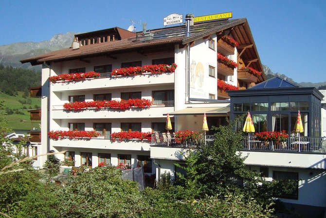 Hotel Bergblick-april 2024