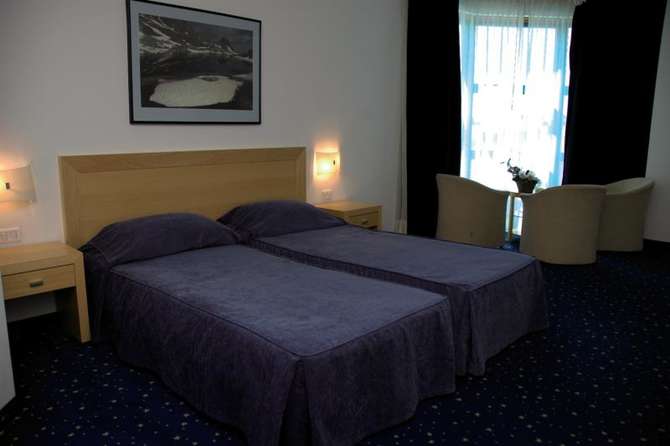Hotel Blue Star-mei 2025