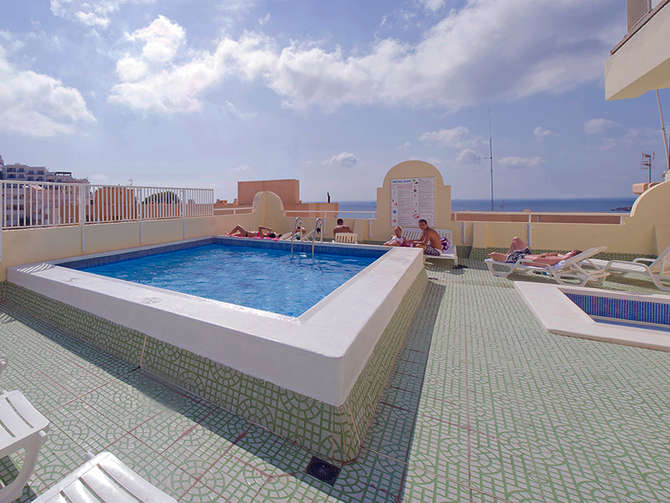 Hotel Central Playa-april 2024
