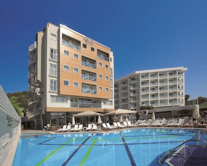 Hotel Cettia Beach Resort-maart 2024
