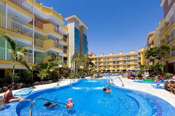 Hotel Costa Caleta-mei 2025