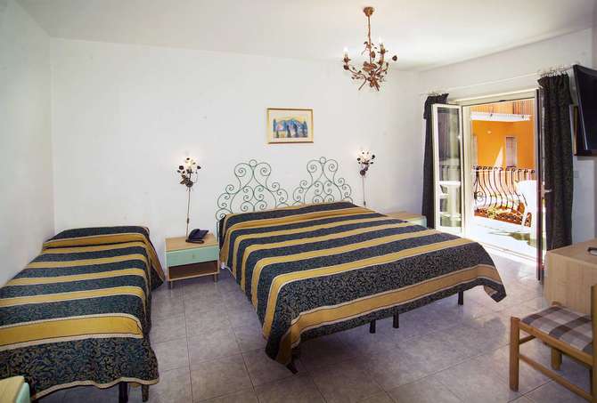 Hotel Da Peppe-mei 2025