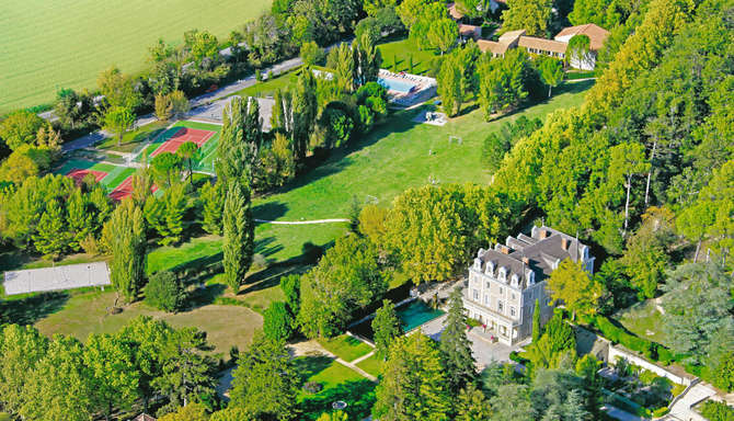 Hotel Domaine De Chateau Laval-april 2024