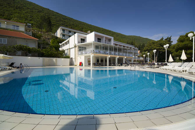 Hotel Faraon-mei 2025