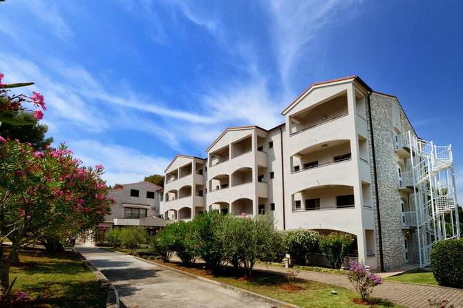 Hotel Flores-mei 2025