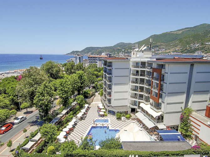 Hotel Grand Okan-april 2024