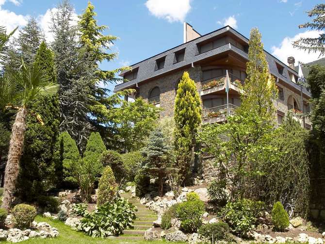 Hotel Guillem-mei 2025