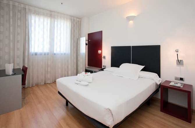 Hotel Ilunion Aqua -mei 2025